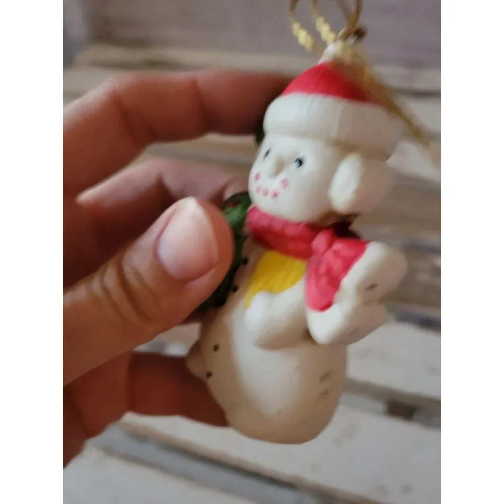 Vintage porcelain snowman wreath‎ ornament Xmas holiday tree home decor